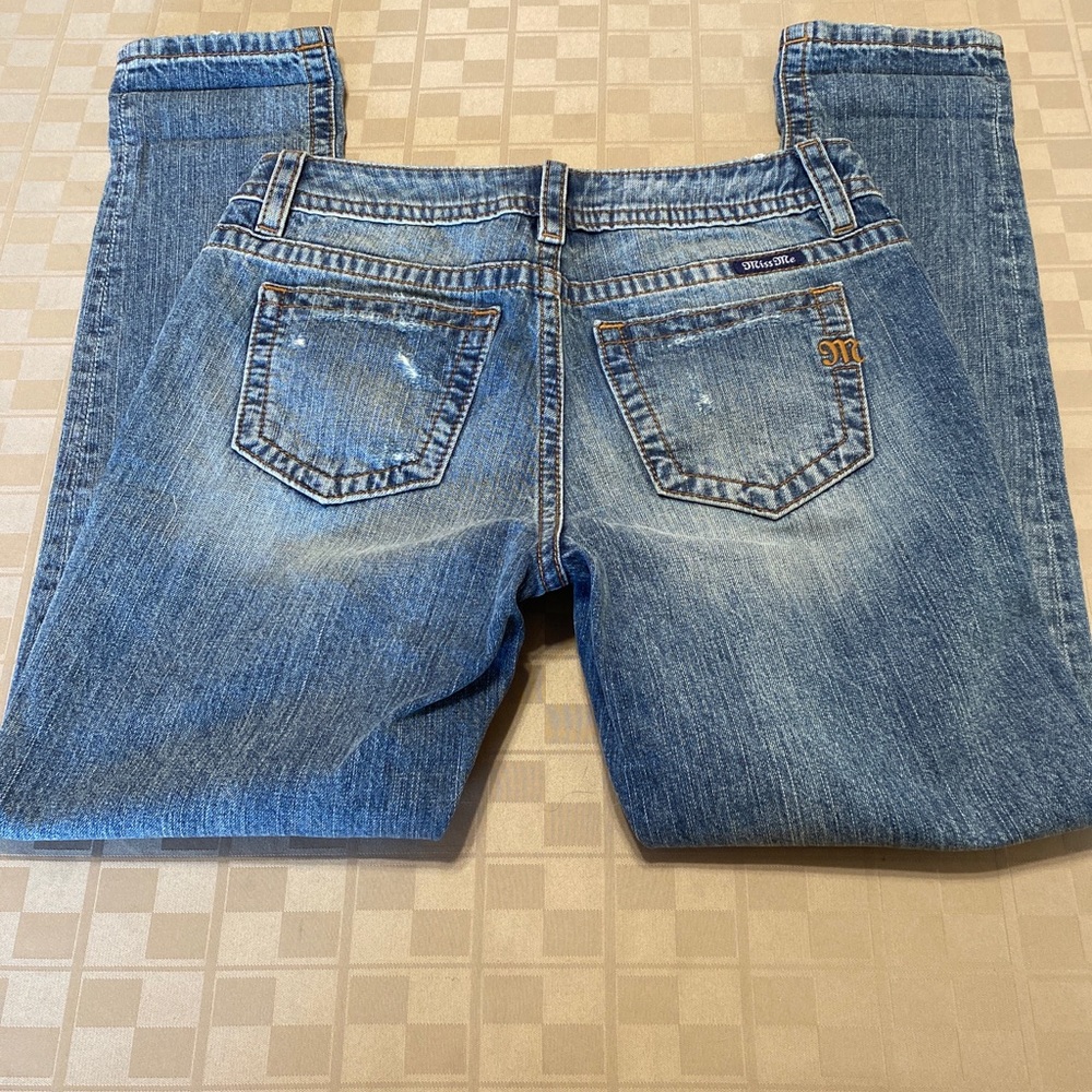 Miss Me Boyfriend Ankle Jeans Size‎ 26 X 28 Mid Rise Distressed Medium Wash EUC